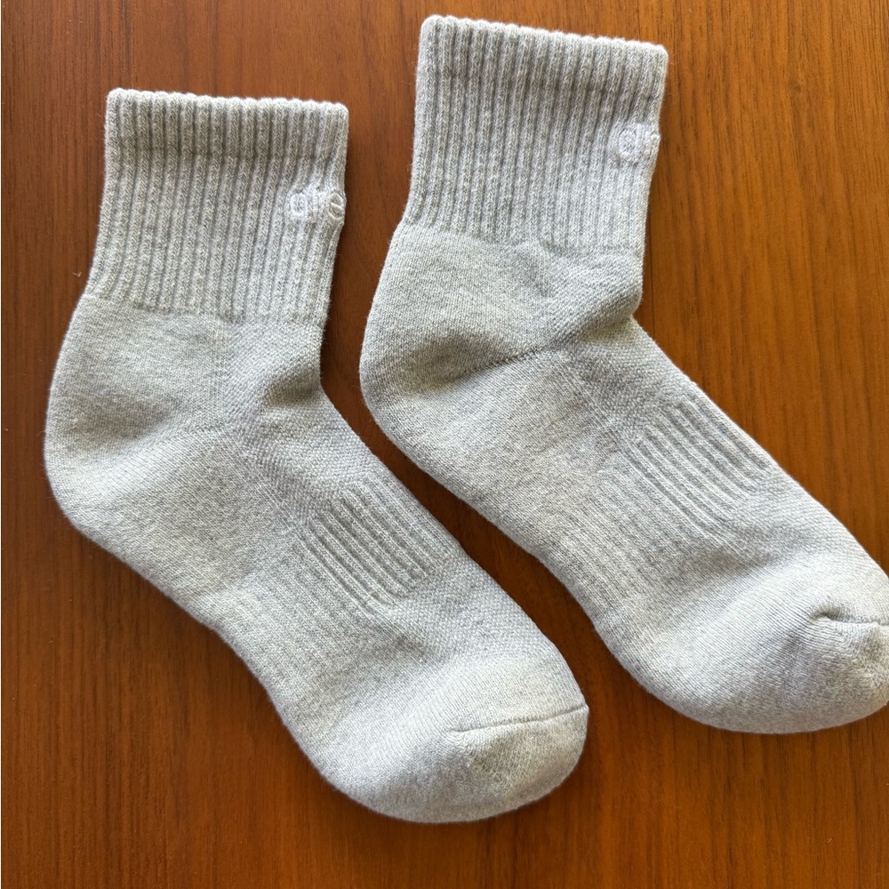 New! Drew Gray Crew Socks